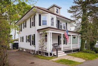 21 Perkins Ave, Hyde Park, MA 02136