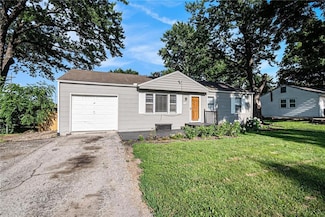 11803 Lawndale Ave, Kansas City, MO 64137
