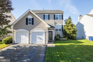 113 Arrowhead Dr, Burlington, NJ 08016