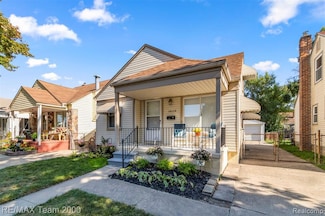 18028 Ruth St, Melvindale, MI 48122