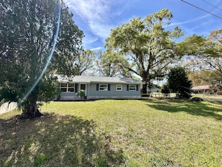 1812 NE 50th St, Ocala, FL 34479