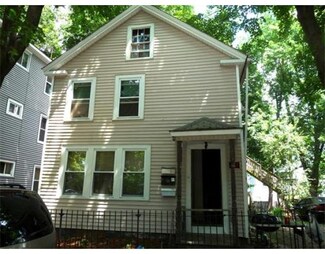 44 Bowdoin St, Worcester, MA 01609