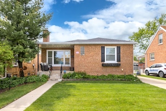 1612 Gardner Rd, Westchester, IL 60154