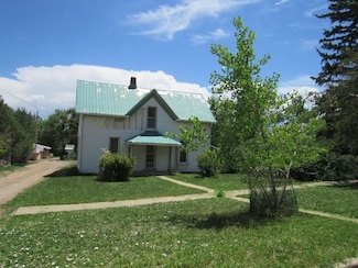 415 Kansas Ave, Walsenburg, CO 81089