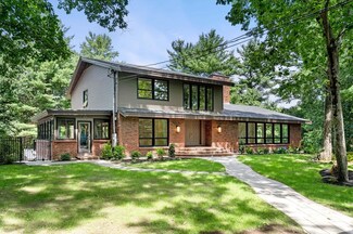 15 Sunset Ave, North Reading, MA 01864