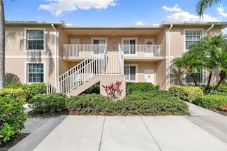 2855 Cypress Trace Cir Unit 203, Naples, FL 34119