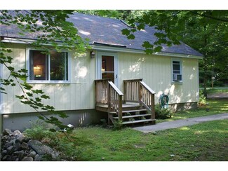 387 New Bridge Rd, Acton, ME 04001