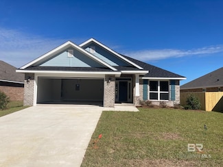651 Mayflower Dr, Foley, AL 36535