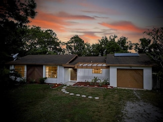 16319 E Cheltenham Dr, Loxahatchee, FL 33470