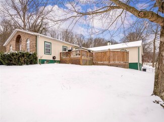 743 Gordon Dr, Charleston, WV 25303