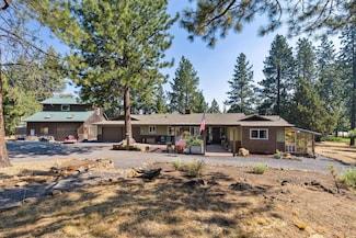 20518 Pine Vista Dr, Bend, OR 97702