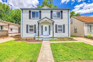 2032 Almont St, Ferndale, MI 48220