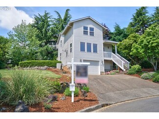 126 SW Hawthorne Ct, Dundee, OR 97115