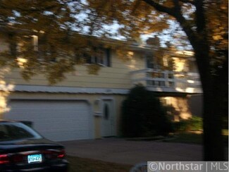 1524 1524 Clarence-Street-, St. Paul, MN 55106