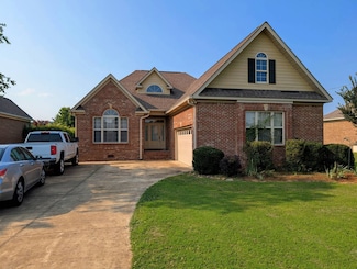 525 Chrislyn Dr, Gadsden, AL 35901