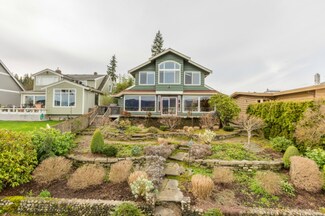 1522 Fairview St, Bellingham, WA 98229