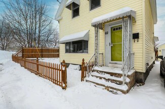62 Cutts St, Biddeford, ME 04005