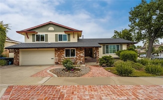2902 E Trenton Ave, Orange, CA 92867