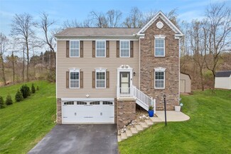 513 Silver Hollow Dr, Baden, PA 15005