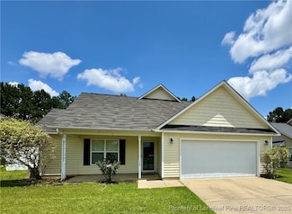 227 Fairfield Cir, Raeford, NC 28376
