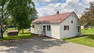 1186 Main St, Washburn, ME 04786