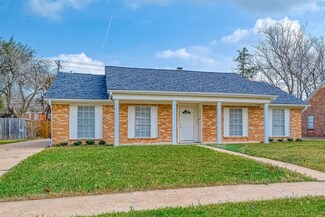6115 Lugary Dr, Houston, TX 77036