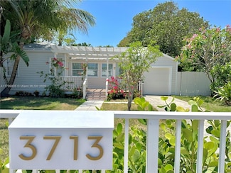 3713 N Flagler Dr, West Palm Beach, FL 33407