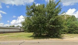 10337 Lemoyne Blvd, Diberville, MS 39540