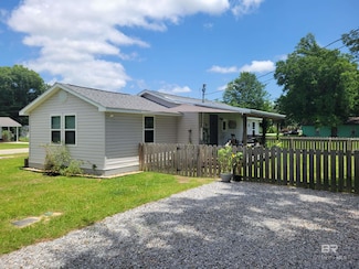 207 W Jefferson St, Summerdale, AL 36580