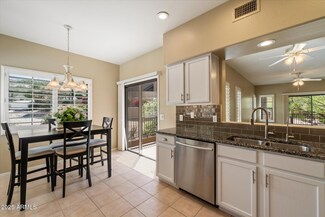 13850 N Mirage Heights Ct Unit 201, Fountain Hills, AZ 85268