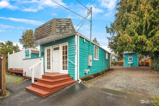 19512 15th Ave NW, Shoreline, WA 98177