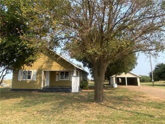 17904 County Road Ns 224, Frederick, OK 73542