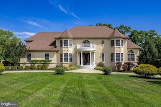17 S Elmwood Rd, Marlton, NJ 08053