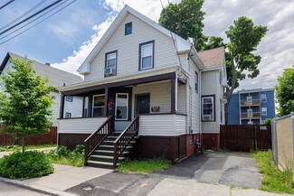 67 Oakville St, Lynn, MA 01905