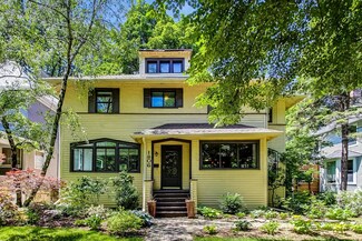 1806 Wesley Ave, Evanston, IL 60201