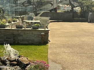 43 N Coast Hwy, Newport, OR 97365