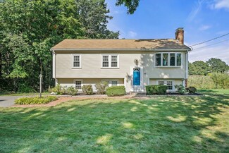 196 Atwell Cir, Marshfield, MA 02050