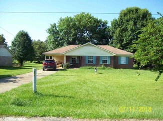 305 W Hamm St, Summerdale, AL 36580