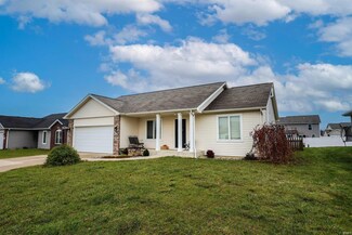 2650 Stonecrop Rd, Huntertown, IN 46748