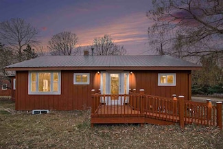 8840 W Old State Rd, Central Lake, MI 49622