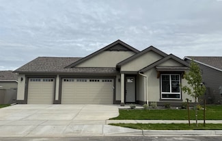 2864 Avrio Ave, Richland, WA 99354