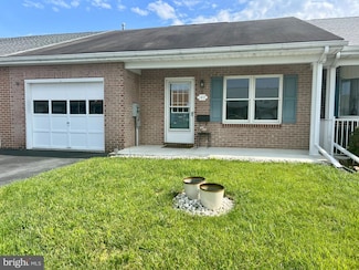 147 Buttercup Dr, Hagerstown, MD 21740