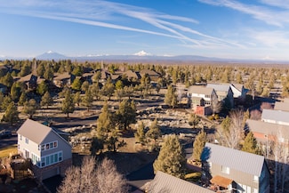 288 Parks Loop, Redmond, OR 97756