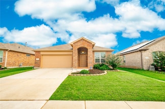 316 Oakbluff Dr, Denton, TX 76210