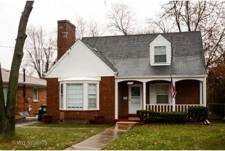 1143 Scott Ave, Chicago Heights, IL 60411
