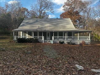 14090 Canal St, Rogers, AR 72758