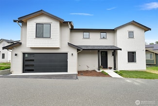 3713 Bristol St, Bellingham, WA 98226