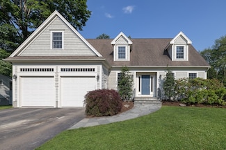 44 George Aggott Rd, Needham, MA 02492