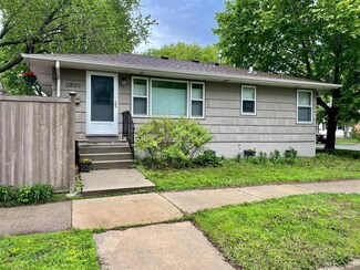 2820 E 55th St, Minneapolis, MN 55417