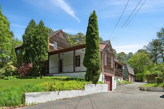 160 Longview Rd, Southampton, NY 11968